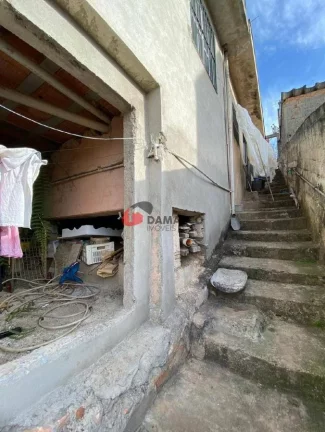 Imagem Casa à venda 2 Quartos, 1 Vaga, 275M², Santa Maria, Santo André - SP
