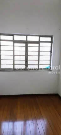 Imagem Venda , Centro , casa comercial , em Campinas . 
Localização central . 
Zoneamento ZC 4 .
Area de ...