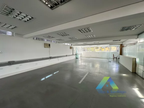Imagem Prédio Comercial com 5 andares em Vila das Mercês, São Paulo/SP