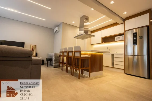 Imagem Lindo Triplex - 50 mts da Praia