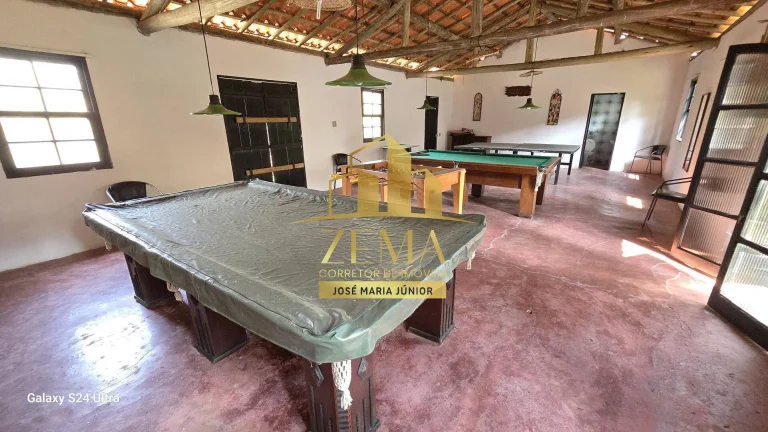 Imagem Sitio 52420 m2, 02 casas, 06 chalés, Salão festas, 02 piscinas, Asfalto