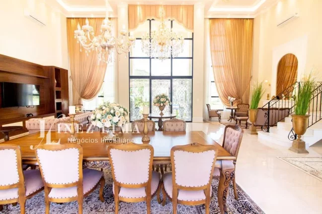 Imagem Casa Alto Padrão para Venda em Itapema, casa branca, 3 dormitórios, 3 suítes, 4 banheiros, 5 vagas