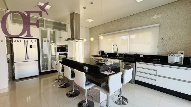 Imagem Casa no condomínio Quinta das Paineiras - 1099m² - 4 Suítes - Jundiaí/SP