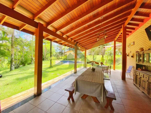 Imagem Refúgio Exclusivo em Atibaia: Sítio com 60.000m² de Natureza e Conforto