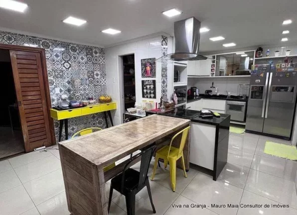 Imagem Casa completa 580m2 em 2500 m² - 4 dorm - Lazer completo - Granja Viana
