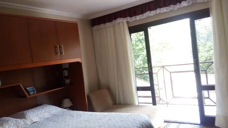 Imagem Triplex no Pilarzinho Com 4 Quartos - R$1180000,00