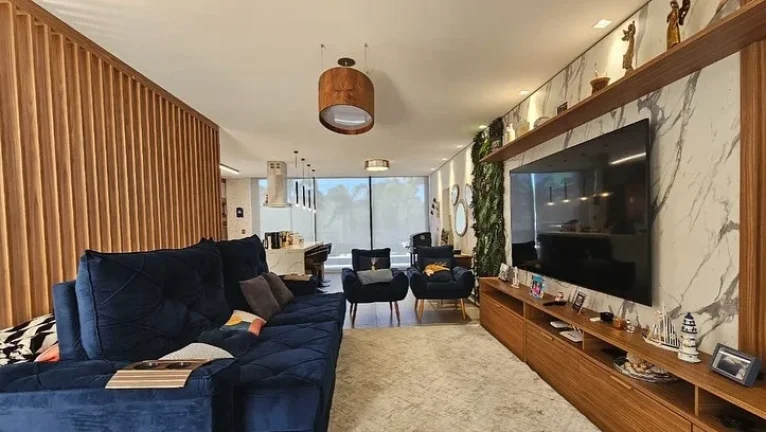 Imagem Casa 4 suites à Venda no Condomínio em Atibaia