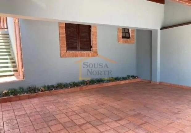 Imagem Sobrado 126m², 3 dormitórios amplos e bem iluminados, com armários planejados e 1 suíte luxuosa,...