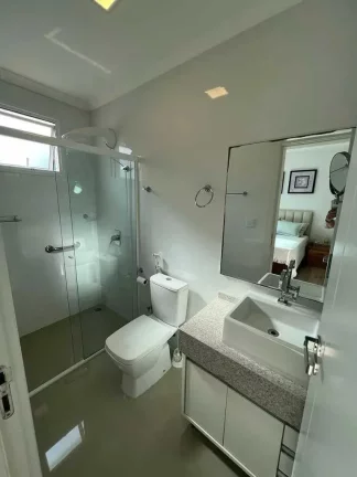 Imagem Apartamento com 3 suítes e 3 vagas de garagem em Meia Praia - Itapema/SC