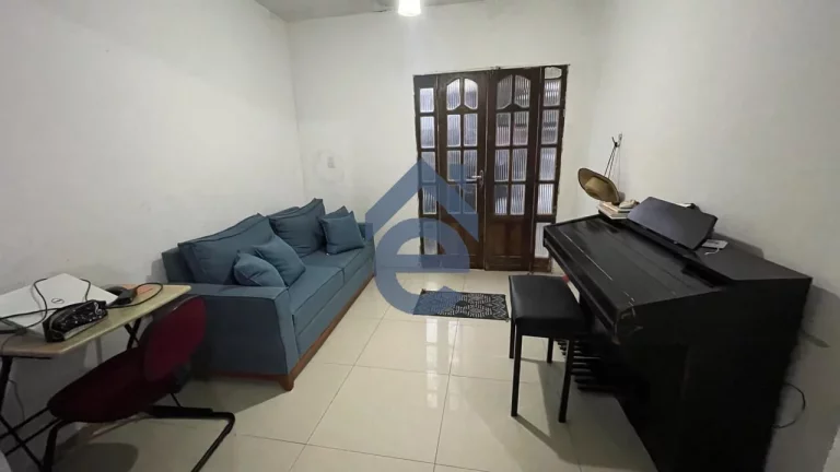 Imagem Casa à venda, Barro Duro, 3 quartos, um suite, ótima localização