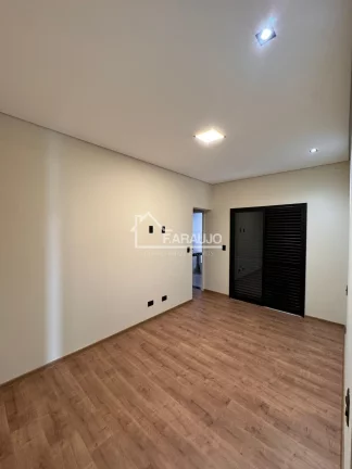 Imagem Casa em Condomínio à venda em Villagio Wanel com 130m² 3 quartos, 4 vagas
