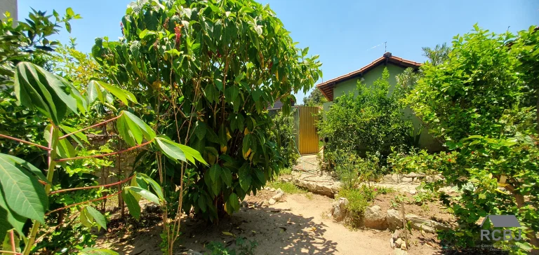 Imagem CASA RESIDENCIAL em ESMERALDAS - MG, FERNÃO DIAS