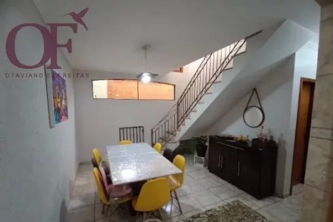 Imagem Casa à venda em bairro tranquilo - Vila M Genoveva - Jundiaí - SP