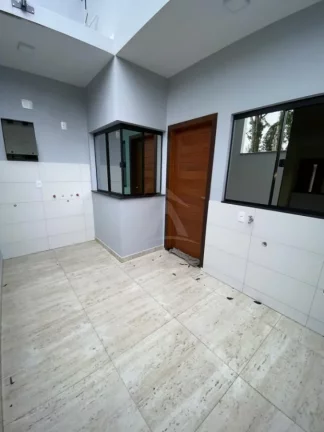 Imagem SOBRADO, 125 M², 2 SUÍTES + 1 QUARTO, BAL. ITAMAR