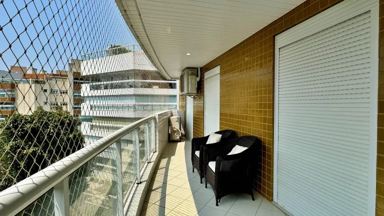 Imagem Apartamento com 4 dormitórios à venda, 110 m por R$ 2.680.000,00 - Riviera