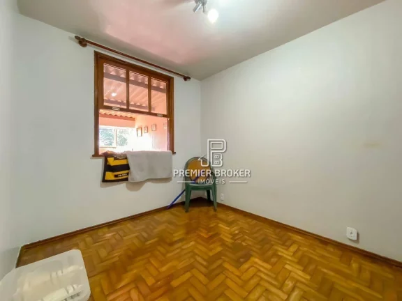 Imagem Casa à venda, 250 m² por R$ 700.000,00 - Alto - Teresópolis/RJ