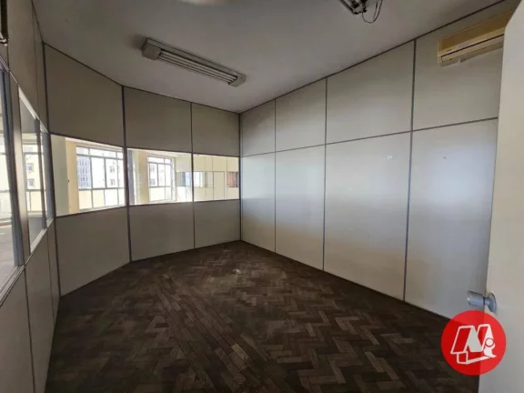 Imagem Aluga-se e Vende-se Andar Corporativo de 607m² no Centro Histórico