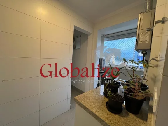 Imagem Apartamento à Venda com 2 Dormitórios e 1 Vaga no Bairro Gonzaga em Santos (SP) por R$ 1.300.000,00 !