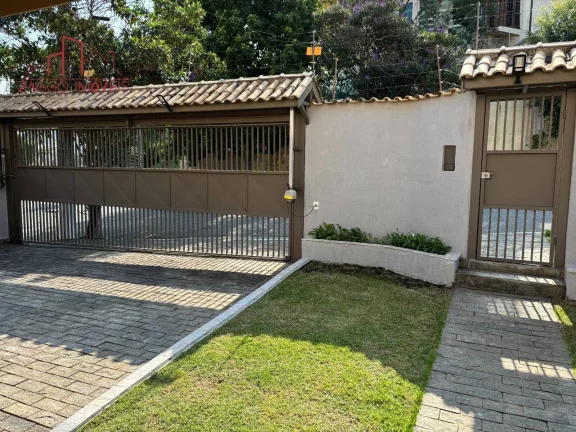 Imagem Oportunidade - Casa com piscina aquecida - 6 Dormitórios.