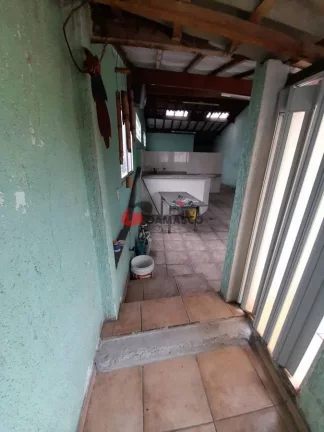 Imagem Sobrado para locação com 3 andares