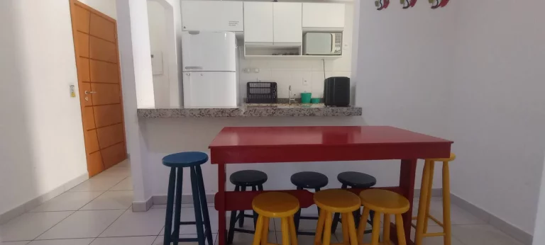 Imagem APARTAMENTO NA PRAIA GRANDE COM ÓTIMA METRAGEM
