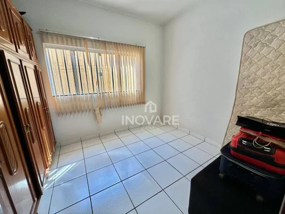 Imagem Casa com 3 dormitórios à venda, 260 m² por R$ 670.000,00 - Setor Social - Itumbiara/GO