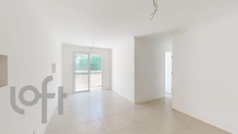 Imagem Apartamento 68M², 2Q, 1 Suíte, 2 Banheiros, 1 Vaga, Varanda.