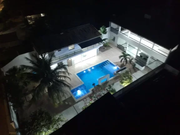Imagem Casa com 5 suites e piscina em Aracaju - Oportunidade