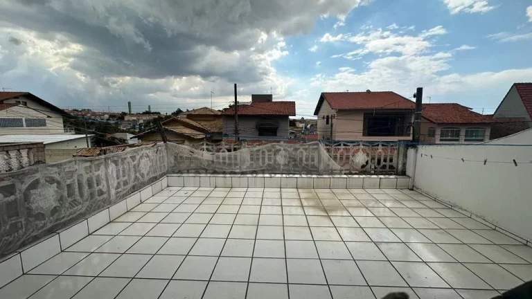 Imagem Sobrado com 2 dormitórios à venda, 400 m² por R$ 950.000,00 - Jardim Carlos Cooper - Suzano/SP