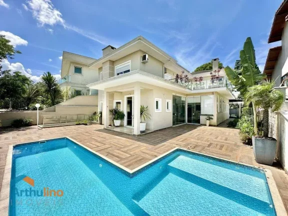 Imagem Casa 358 m² com 4 dormitórios, 2 suites-- venda por R$ 2.800.000 ou aluguel por R$ 17.999/mês - Fazendinha - Carapicuíba/SP