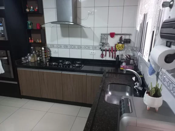 Imagem Sobrado para Venda em Santo André / SP no bairro Parque Oratório