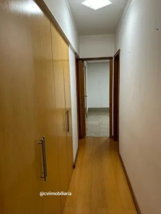 Imagem Excelente apartamento à venda com 3 quartos, sendo 1 suíte, e 2 banheiros no total. Este imóvel e...