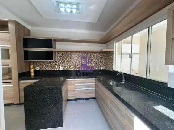 Imagem Excelente casa em condomínio no Heimtal