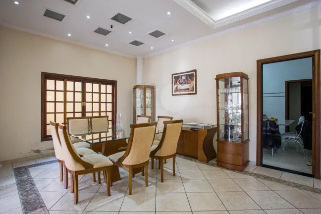 Imagem Casa à venda com 4 quartos, sendo 4 suítes, em Vila São Francisco, São Paulo - SP