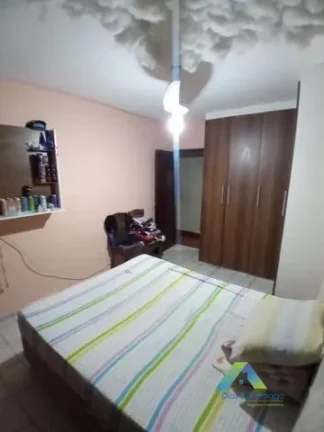 Imagem SANTO ANDRÉ Casa com 2 dormitórios, espaço gourmet com churrasqueira, 1 vaga de carro e 1 vaga de moto ótima localização e valor !!!