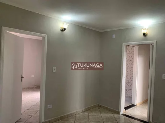 Imagem Casa com 3 dormitórios à venda por R$ 750.000,00 - Jardim Presidente Dutra - Guarulhos/SP