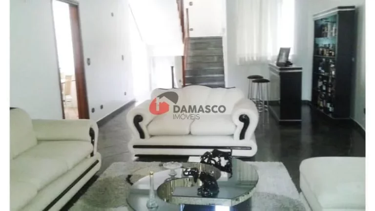 Imagem Sobrado à venda 4 Quartos, 4 Suites, 9 Vagas, 800M², Campestre, Santo André - SP