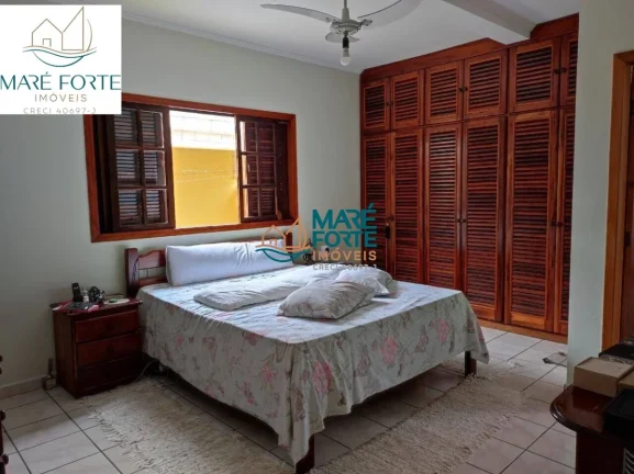 Imagem ÓTIMA CASA COM 05 QUARTOS SENDO 03 SUITES - OPORTUNIDADE.