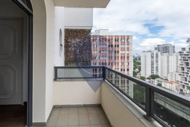 Imagem Apartamento à venda em Pinheiros, São Paulo-SP: 3 quartos, 1 suíte, 3 banheiros, 2 vagas de garagem, 95,00m². Venha conferir!