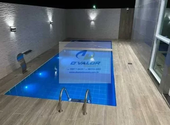Imagem Vendo casa em condomínio fechado, com 250m², sala para 3 ambientes, 3 suítes, escritório e 4 vagas