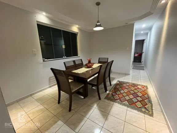 Imagem Sobrado com 3 dorms sendo uma suite, duas vagas e edicula no Jardim Textil - Proximo ao Analia Franco