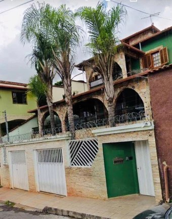 Imagem Casa com 3 dormitórios à venda - Milanez - Contagem/MG