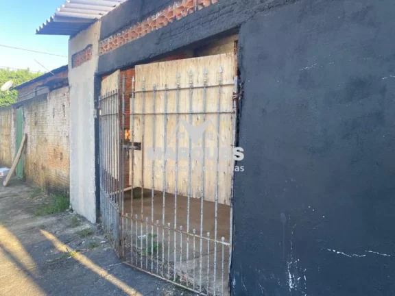 Imagem 2 casas mais 1 salão comercial