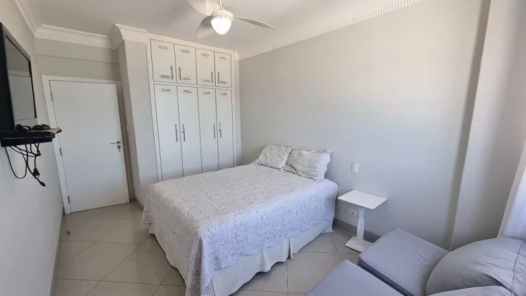 Imagem Apartamento com 4 dormitórios à venda, 180 m² - Pitangueiras - Guarujá/SP