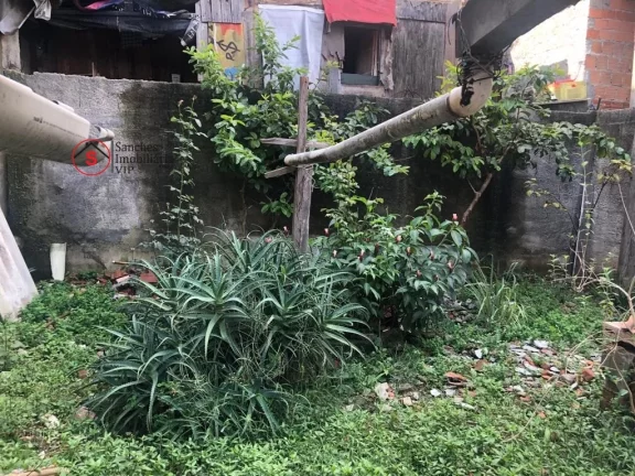 Imagem Casa Antiga à venda, com 8M de frente e área de terreno de 288m, à 350m da linha verde do metrô e linha prata do monotrilho, fácil acesso ao centro