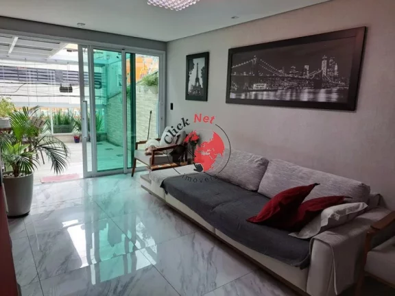 Imagem Lindo sobrado à venda, recentemente reformado, localizado na Vila Valparaíso, Santo André, com 3 dormitórios, sendo 1 suíte, 2 vagas, 196 m².