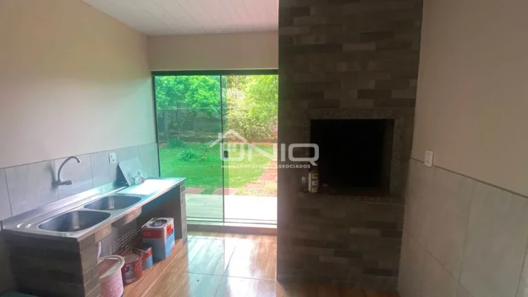 Imagem Casa Suíte + 02 Quartos - Bairro Pinheirinho