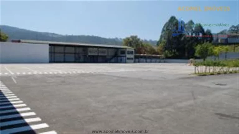 Imagem Galpões para venda em Barueri no bairro Fazenda Itaquiti