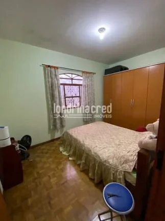 Imagem Casa à venda 4 Quartos, 2 Vagas, 360M², Waldemar Hauer, Londrina - PR