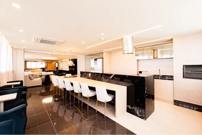 Imagem Studio à venda em Porto Alegre, Rio Branco, com 1 quarto, 24,72m2